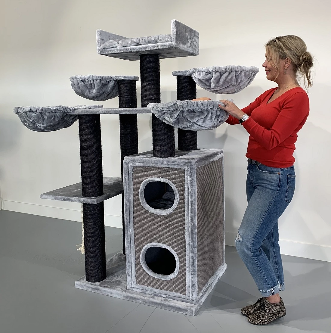 Krabpaal Cat Paradise PLUS Blackline Light Grey 7 Krabpaal Cat Paradise PLUS Blackline Light Grey - Afbeelding 5