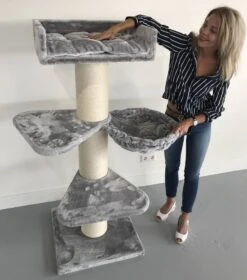 Krabpaal Royalty PLUS Light Grey 11 Krabpaal Royalty PLUS Light Grey -Savic Winkel p10673 rhr rhr0328 plus krabpaal royalty plus light grey 1