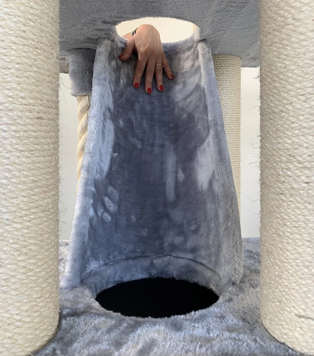 Krabpaal Kilimandjaro De Luxe PLUS Light Grey 7 Krabpaal Kilimandjaro De Luxe PLUS Light Grey - Afbeelding 5