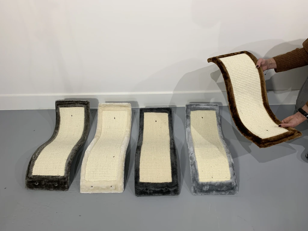 S-vormig Krabdeel – Kilimandjaro / Cat Penthouse – Dark Grey 4 S-vormig Krabdeel – Kilimandjaro / Cat Penthouse – Dark Grey - Afbeelding 2