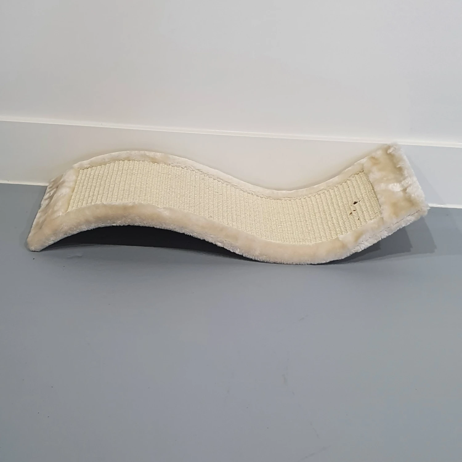 S-vormig Krabdeel – Kilimandjaro / Cat Penthouse – Creme 3 S-vormig Krabdeel – Kilimandjaro / Cat Penthouse – Creme