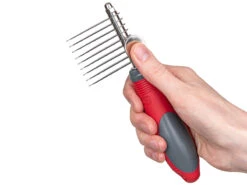 Klittenkam Met Duimbescherming 7 Klittenkam Met Duimbescherming -Savic Winkel p3980 vad 14791 klittenkam met duimbescherming 1