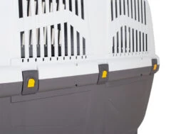 Transport Plastiek Skudo 5 Iata Grijs 79×58,5x65cm -Savic Winkel p7390 vad 9234 transport plastiek skudo 5 iata grijs 79x585x65cm 1