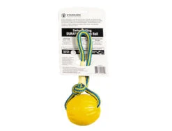 Starmark Swing N Fling Fetch Ball 8x6x28cm M -Savic Winkel p8227 vad 11072 everlasting swing n fling fetch ball 8x6x28cm m 1